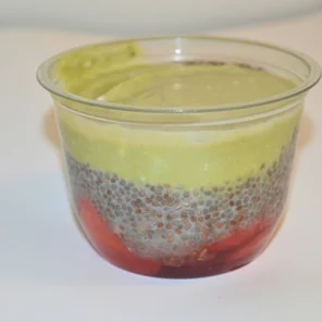 Meal card cover for: Strawberry Matcha Chia Pudding Pot 🍓🍵🥥