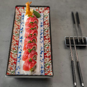 Meal card cover for: Red Dragon Roll (8 pieces)