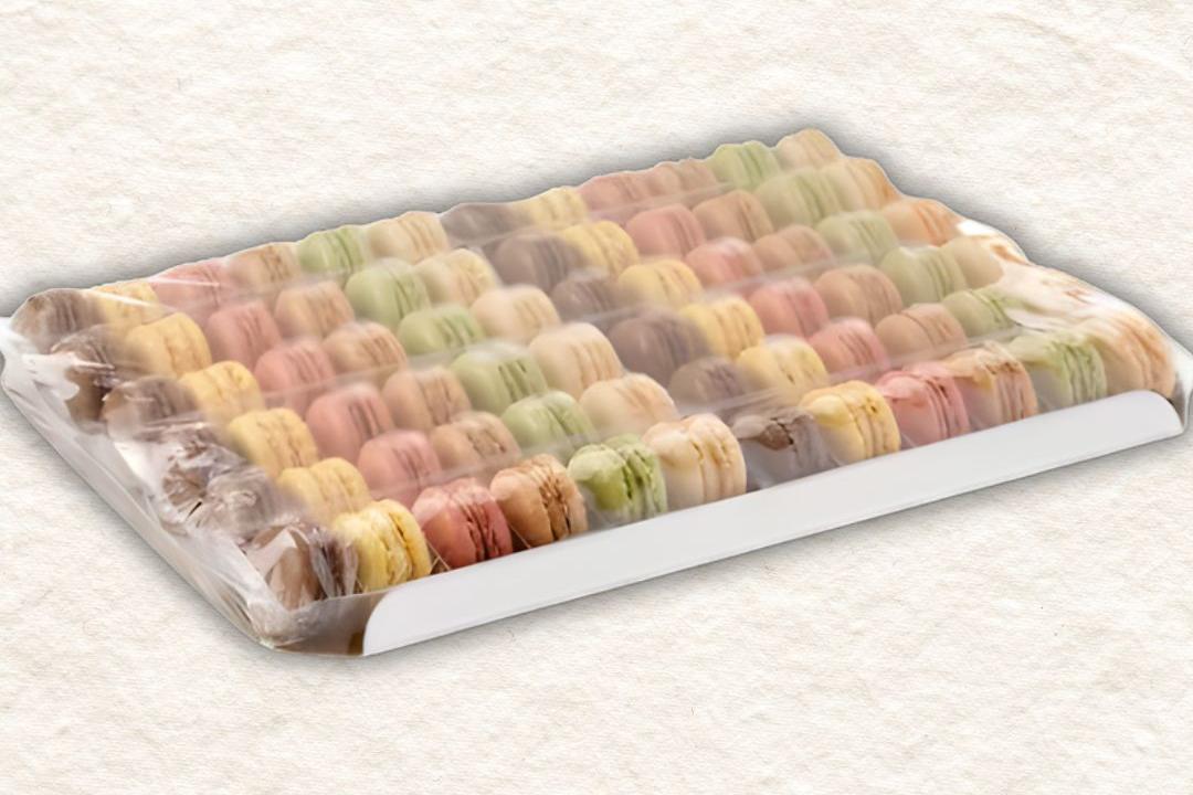 Meal card cover for: Macarons Selection (~36)
