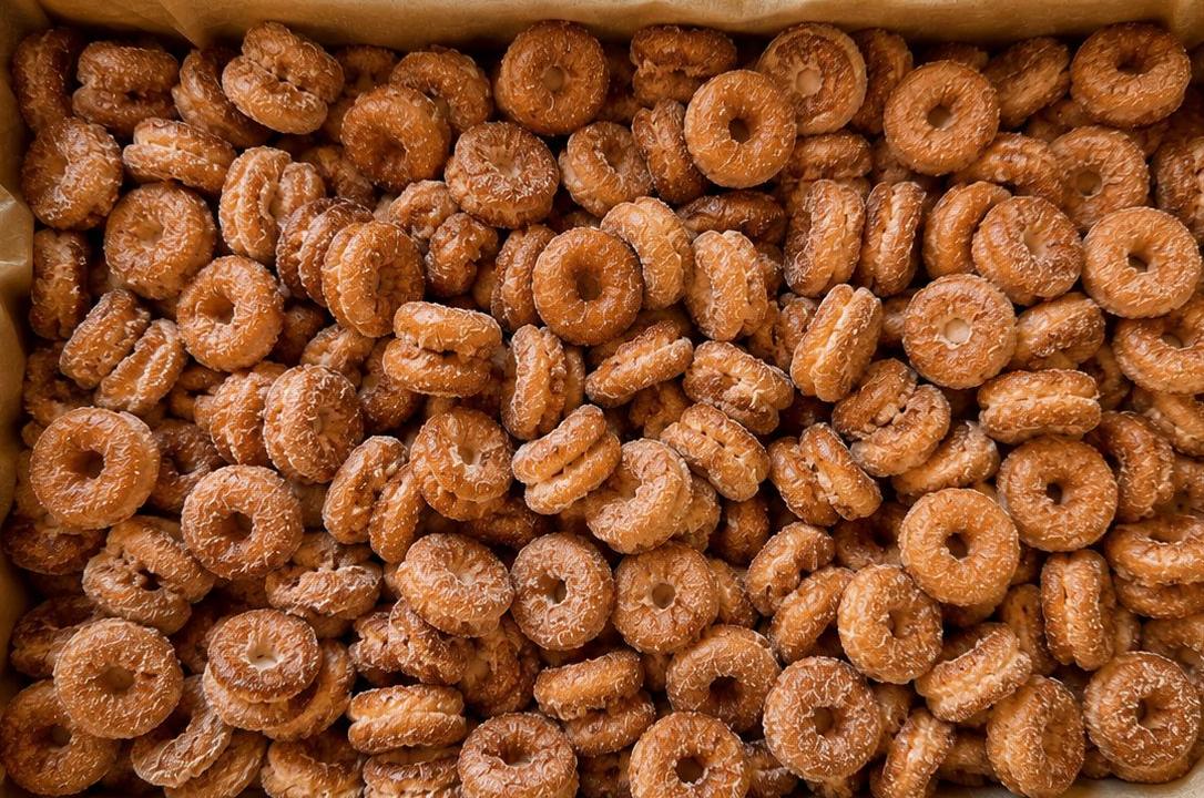 Meal card cover for: Mini Cinnamon Donuts Box (~100)