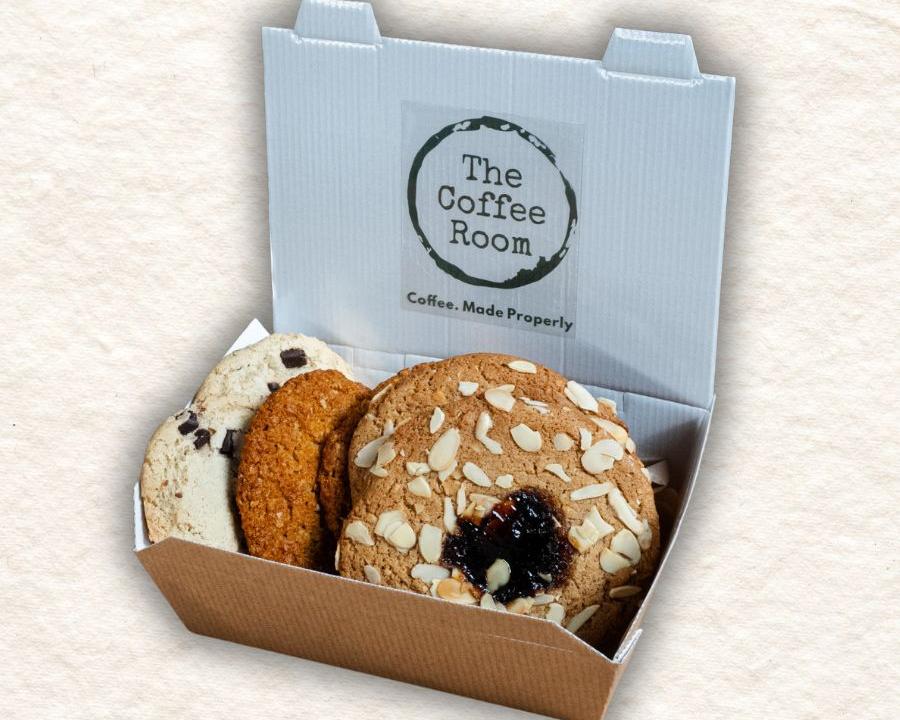 Meal card cover for: 6x Vegan Almond Butter & Black Cherry Cookie