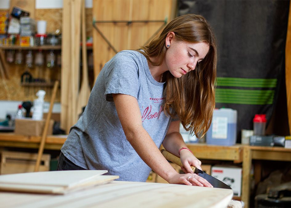 workshop otter wooden surfboard koska sawing