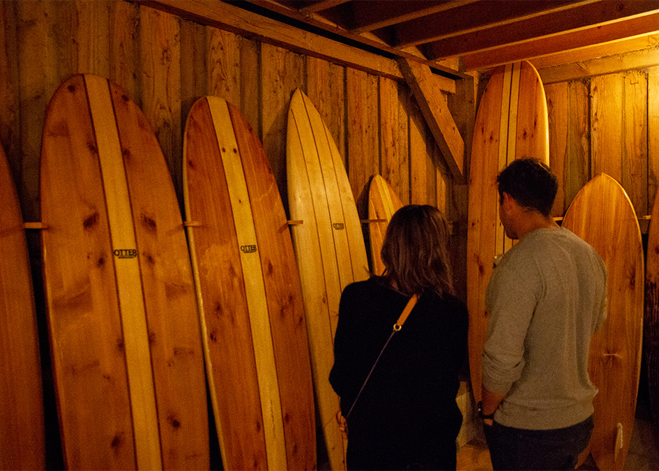 Otter Surfboards AGM Annual Gathering of Makers 2019 checking the wooden surfboards