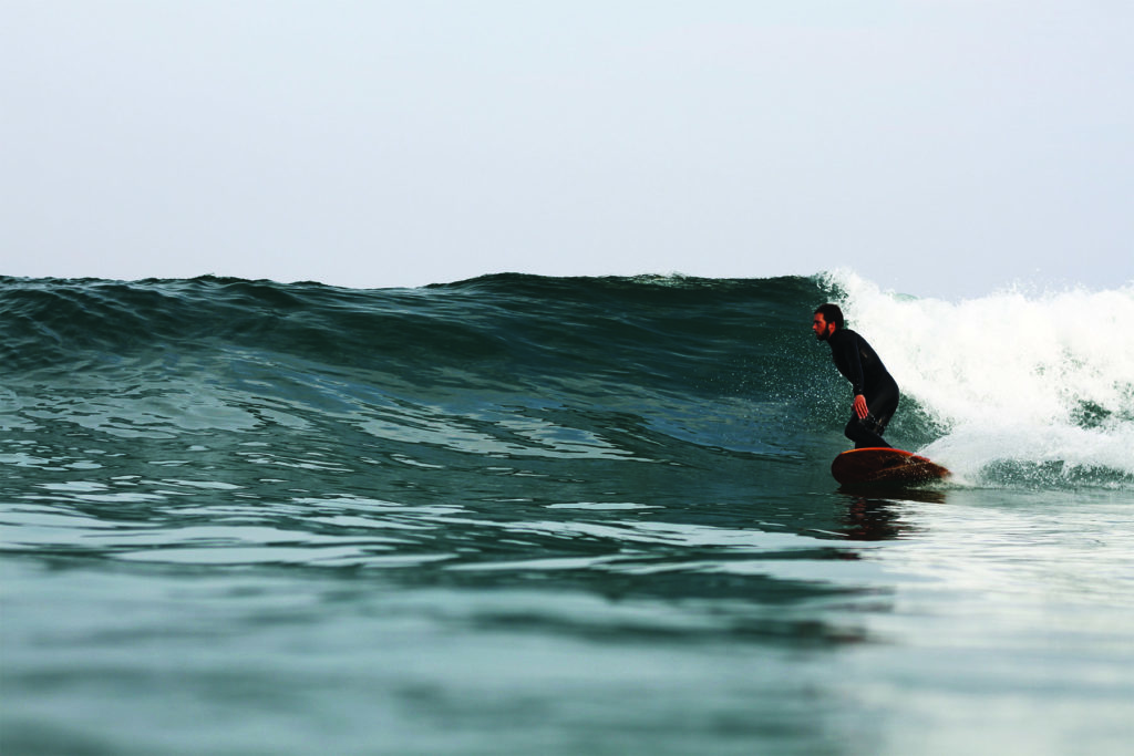 Wooden Surfboard fish bottom turn soul arch Chris W