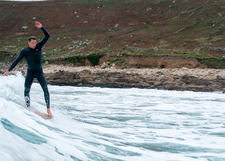 Otter-Surfboards-2020-09-11-Sam-Bleakley-surf-06-web
