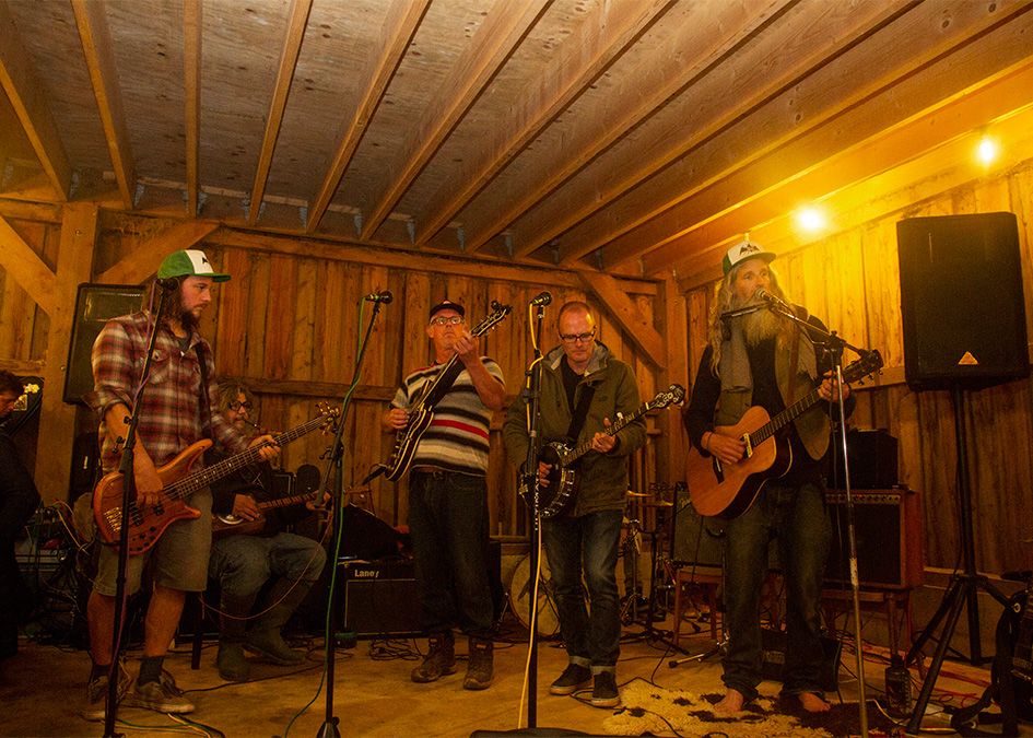 Otter AGM band