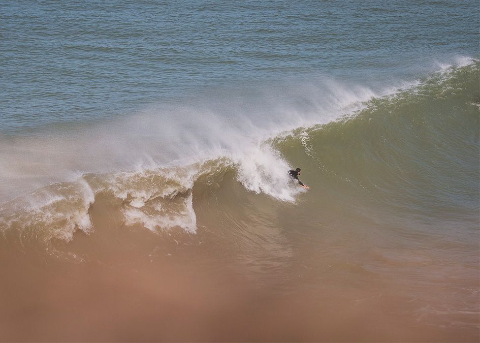 Otter handplane bodysurfing