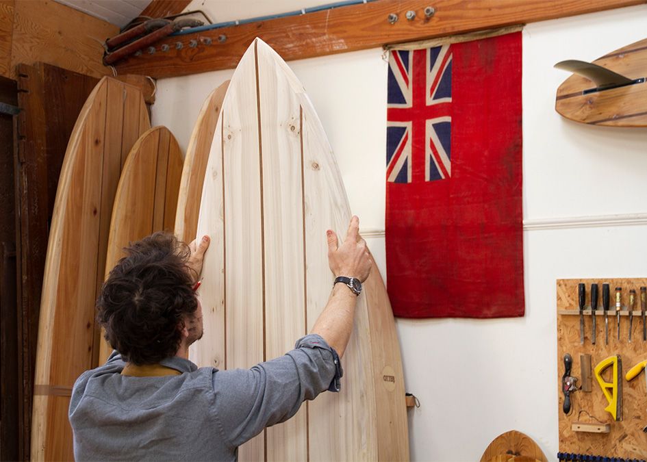 Otter wooden surfboard cutter