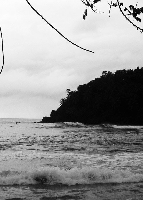 mirissa point break surf sri lanka