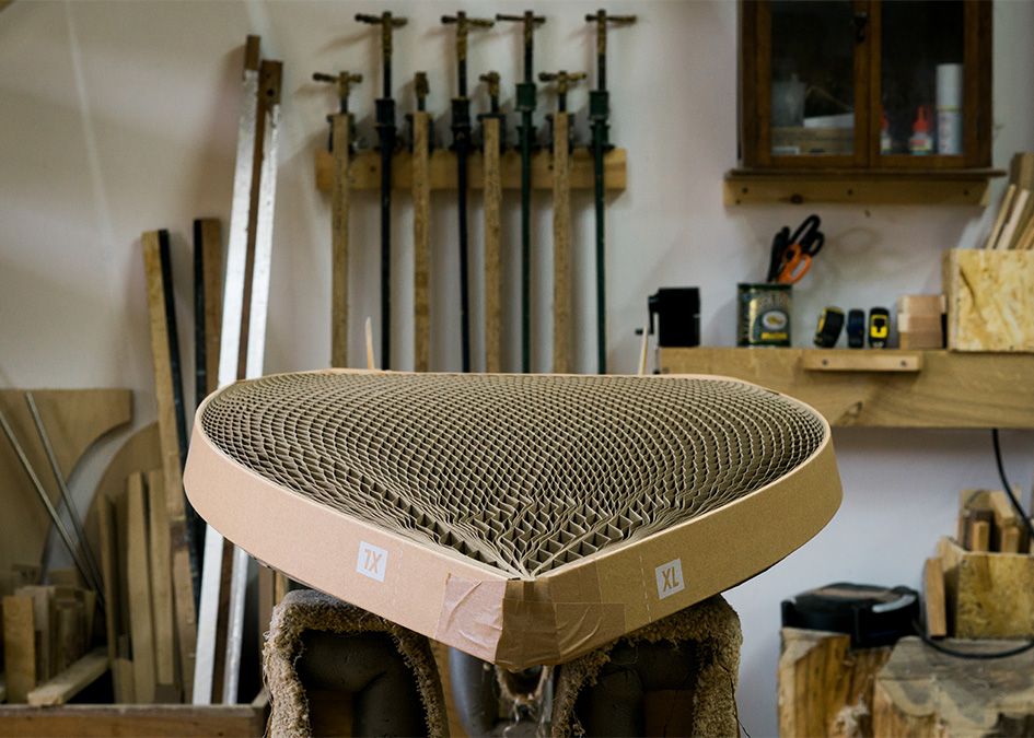 Flexi-Hex Otter wooden surfboard
