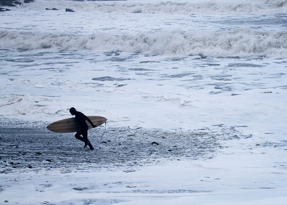otter wooden surfboard surfer beach