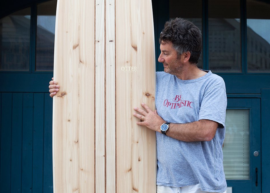 Marc Koska Otter Wooden Surfboard workshop cornwall 2015 gold leaf