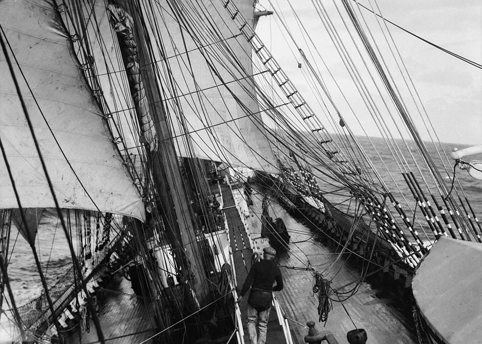 clipper boat