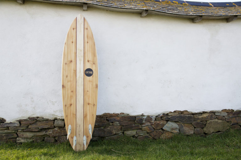 Otter Wooden Surfboard Riser Workshop