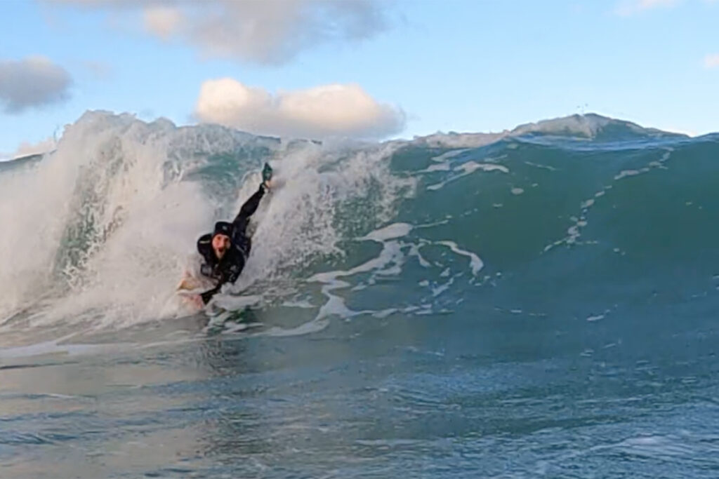 bellyboard wave bellyboarding otter surfboards