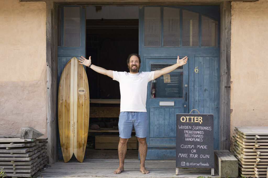 otter wooden surfboard workshop