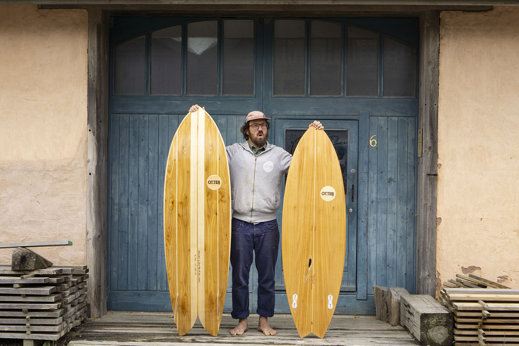 ding broken surfboard
