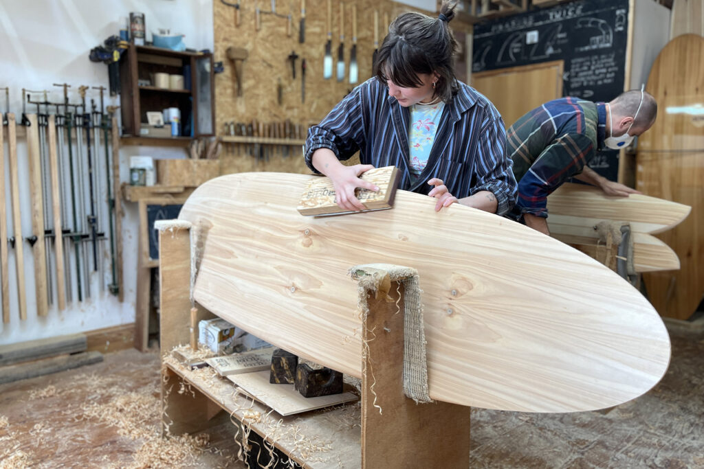 otter make your own wooden surfboard workshop experience