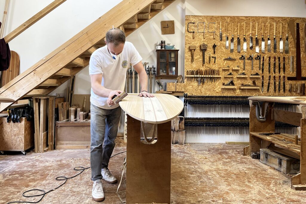 otter surfboards sustainable wooden surfboard workshop experience