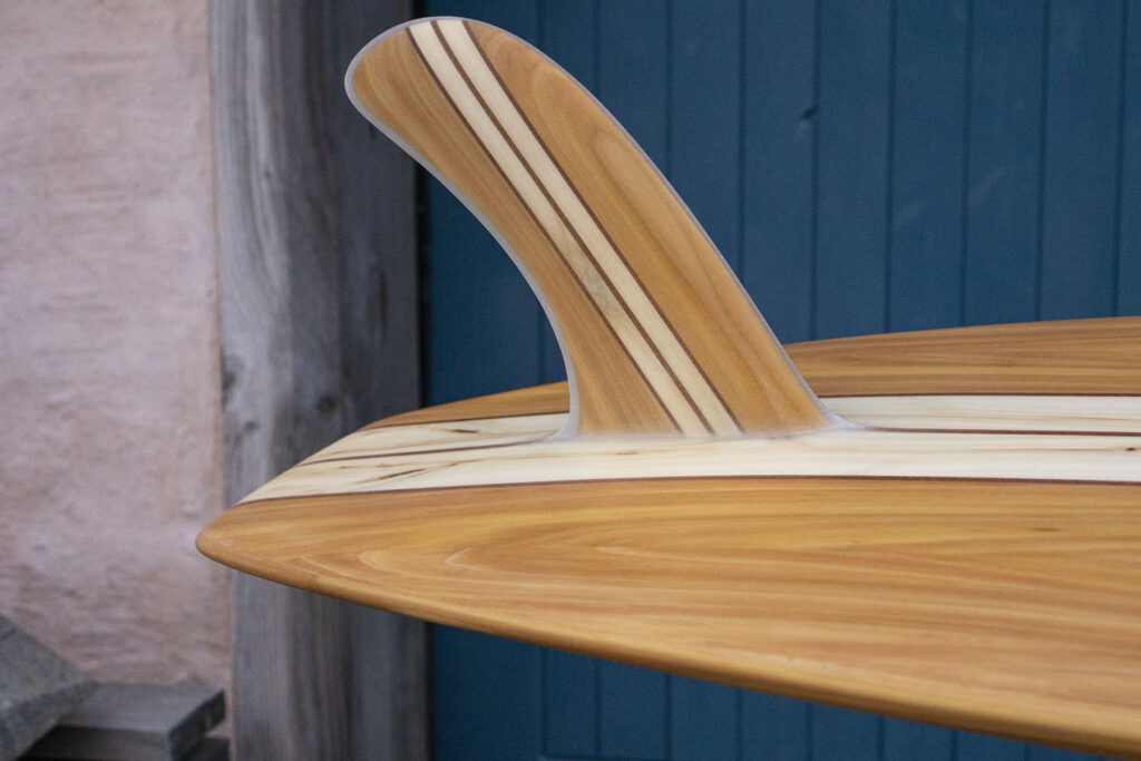otter sustainable wooden surfboards fin