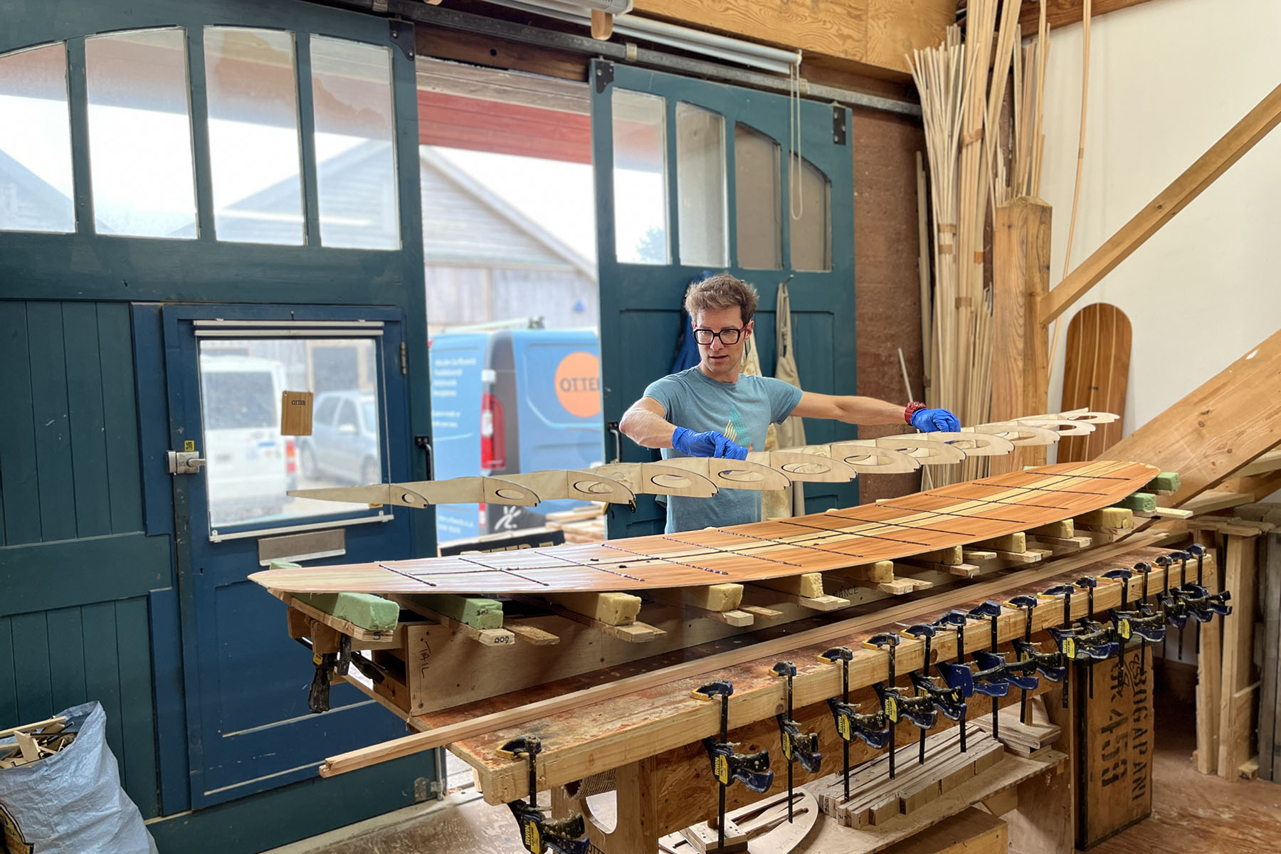 Make your own wooden surfboard with Otter Surfboards