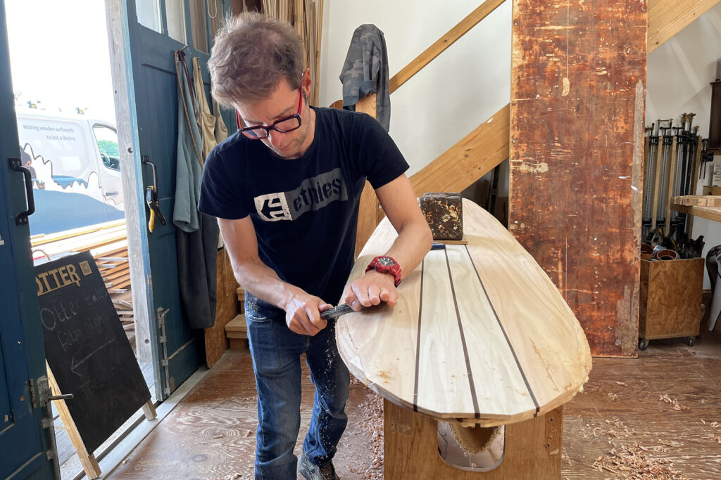 Otter Surfboards 5 day workshop course