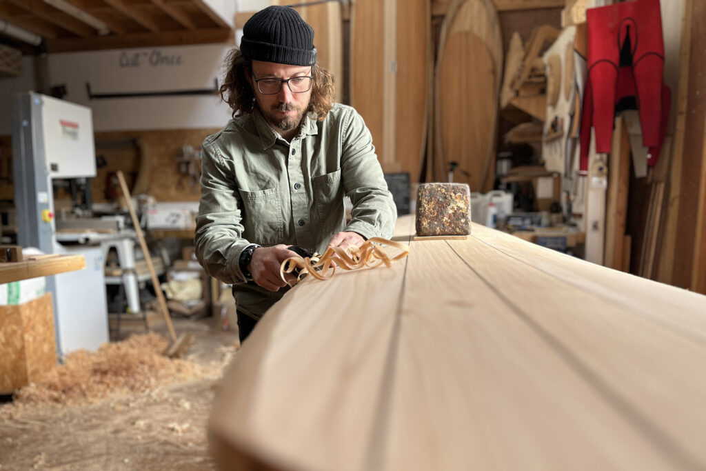 Sustainable, hollow wooden surfboard shaping