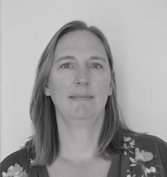 Photo of Laura Knudsen