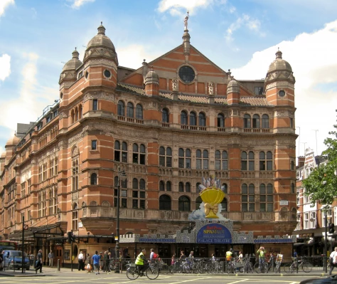 Palace Theatre