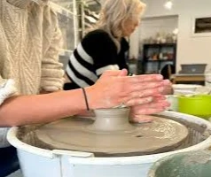 Tan Y Ddraig Pottery Studio
