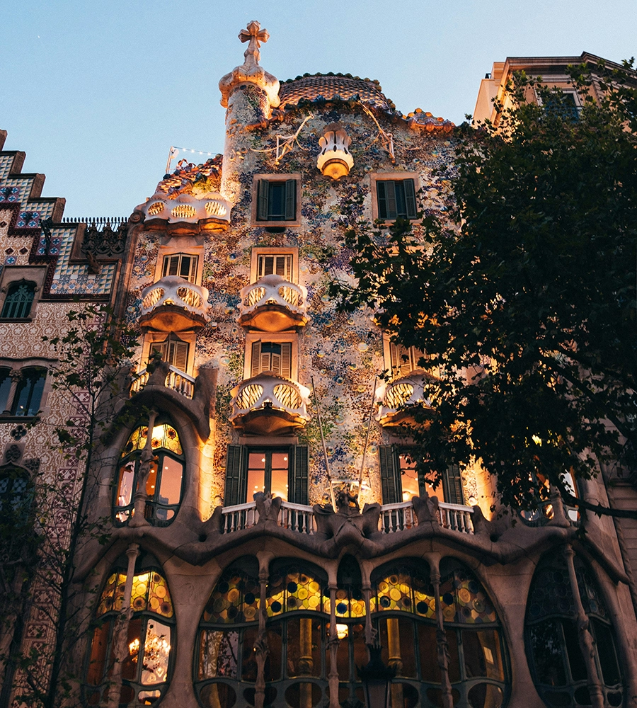 Exploring Art and Architecture: Travel Ideas for Creative Enthusiasts