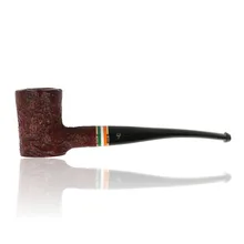 A Poker shaped pipe with a slightly curved stem, there is an Irish flage tri-colour band and glossy brown sandblasted bowl