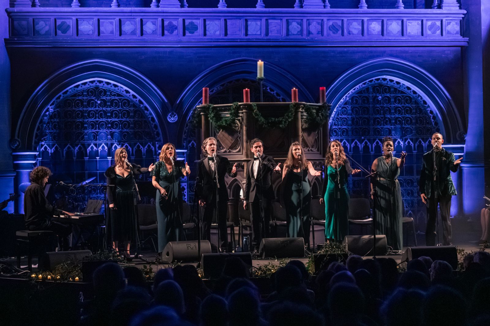 Carols by Candlelight 2025