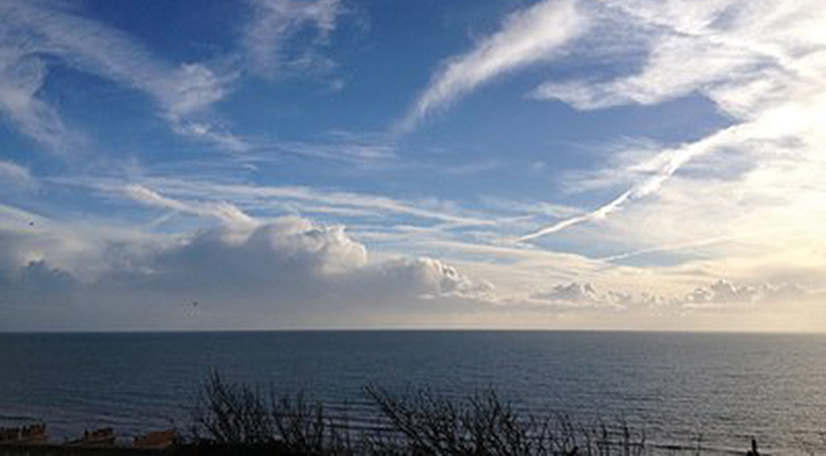 Retreats sea landscape