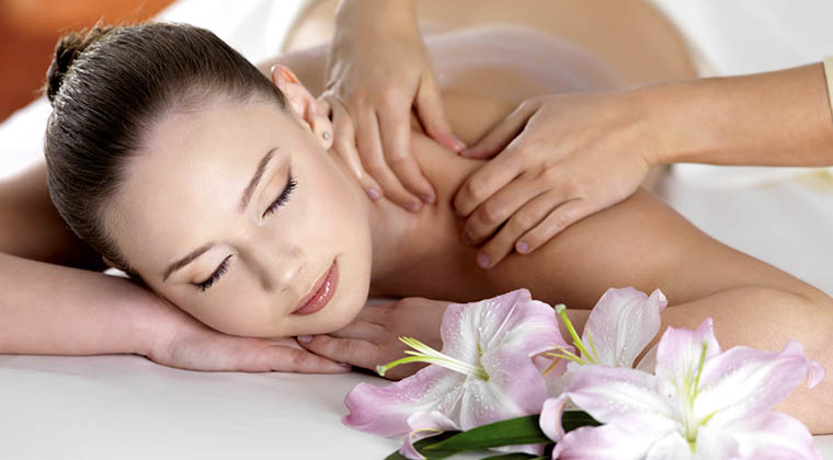 therapist body massage