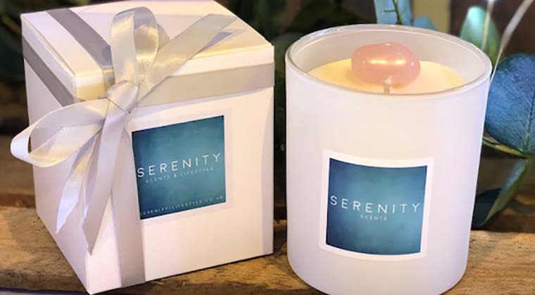 New eco candle with healing crystals