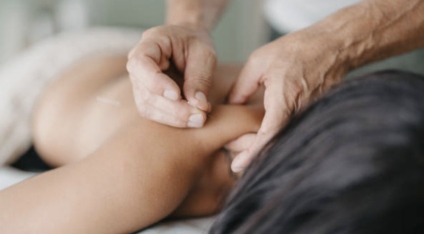 The Healing Power of Acupuncture: How it Works and What to Expect