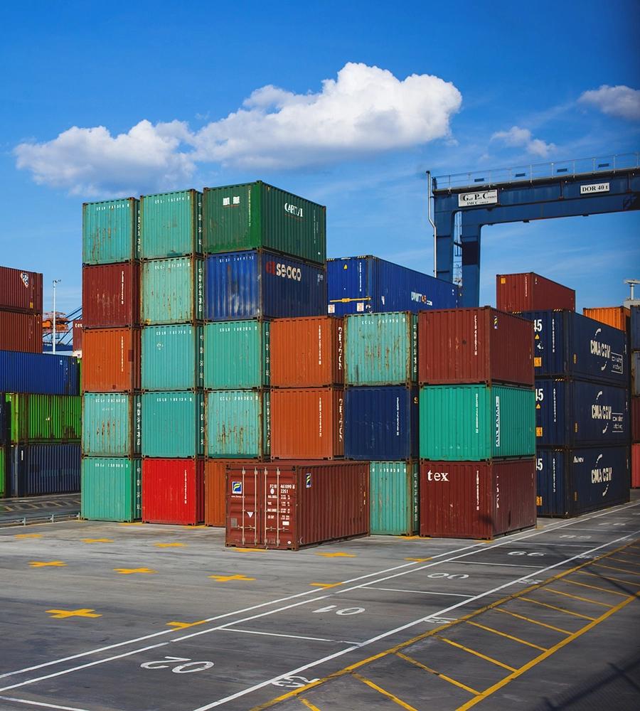 7 Safety Tips for Handling Dangerous Goods in Shipping Containers
