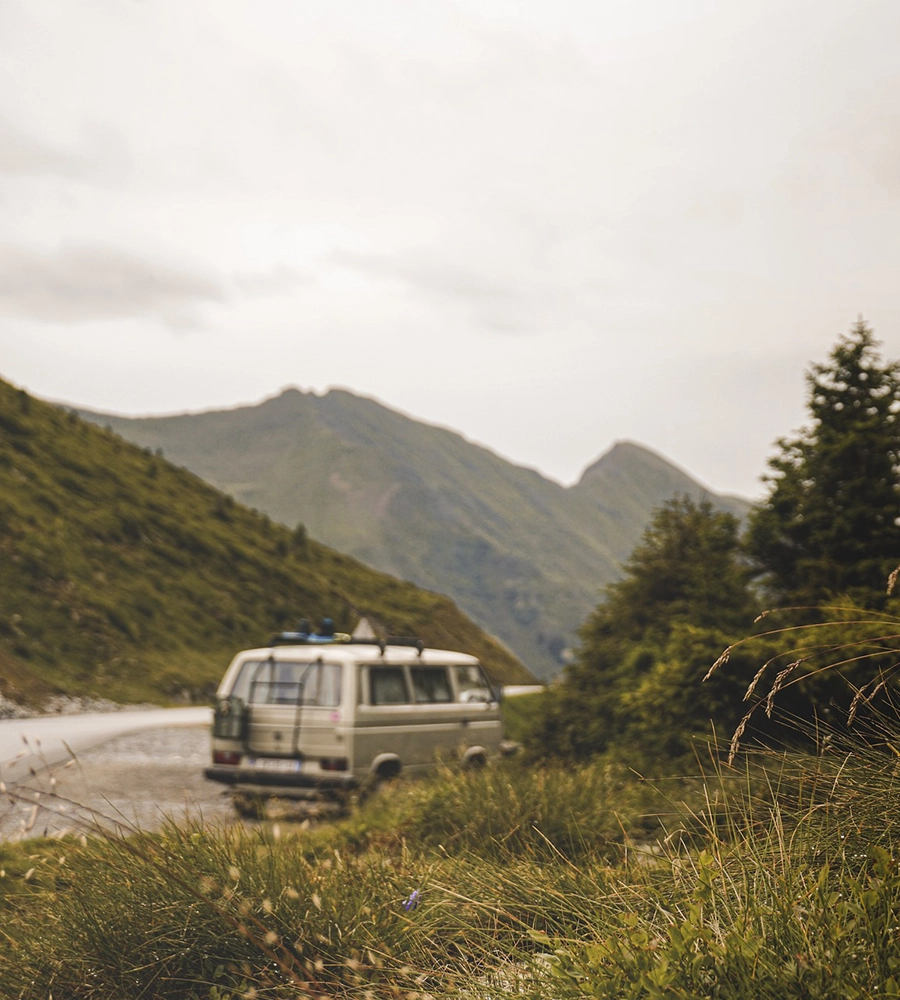 Van Life: Why the Right Transit Custom Alloys Matter for Your Journey