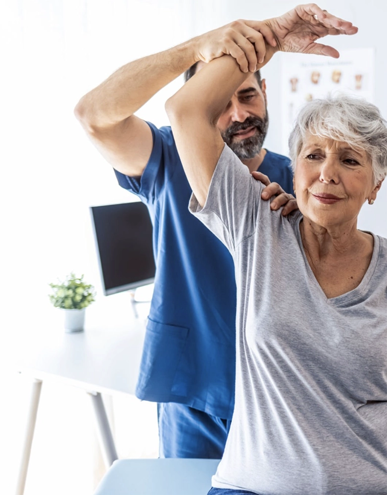 The Difference Between Medical Doctors and Chiropractors Explained