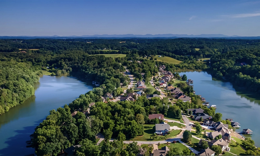 Why Seniors Are Choosing Tellico Lake as Their Retirement Destination