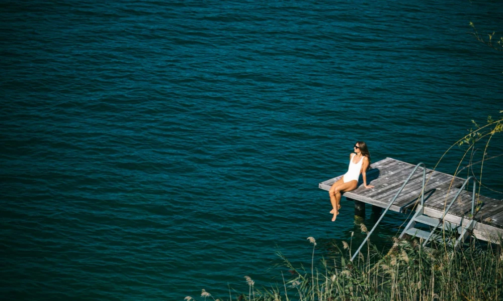 A quiet moment by Lake Wörthersee. ©Original Mayr Medical Resort