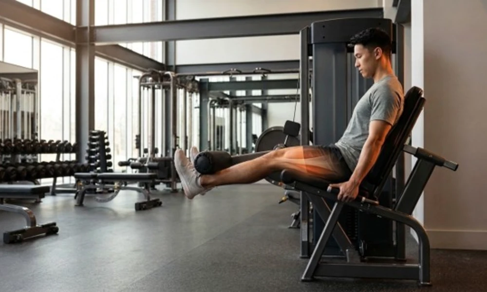 Leg curl machine