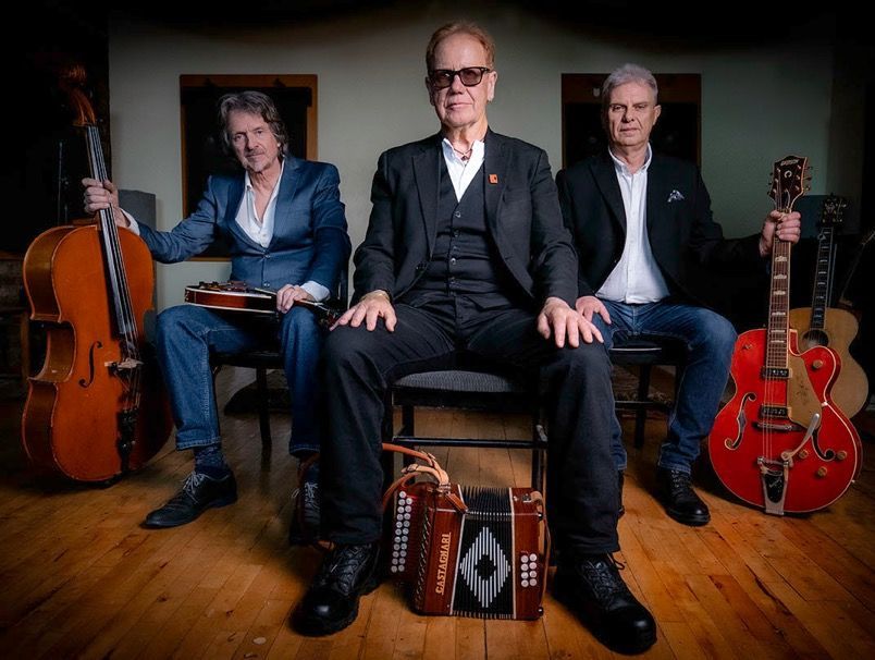 Oysterband's John Jones with Ray Cooper & Al Scott