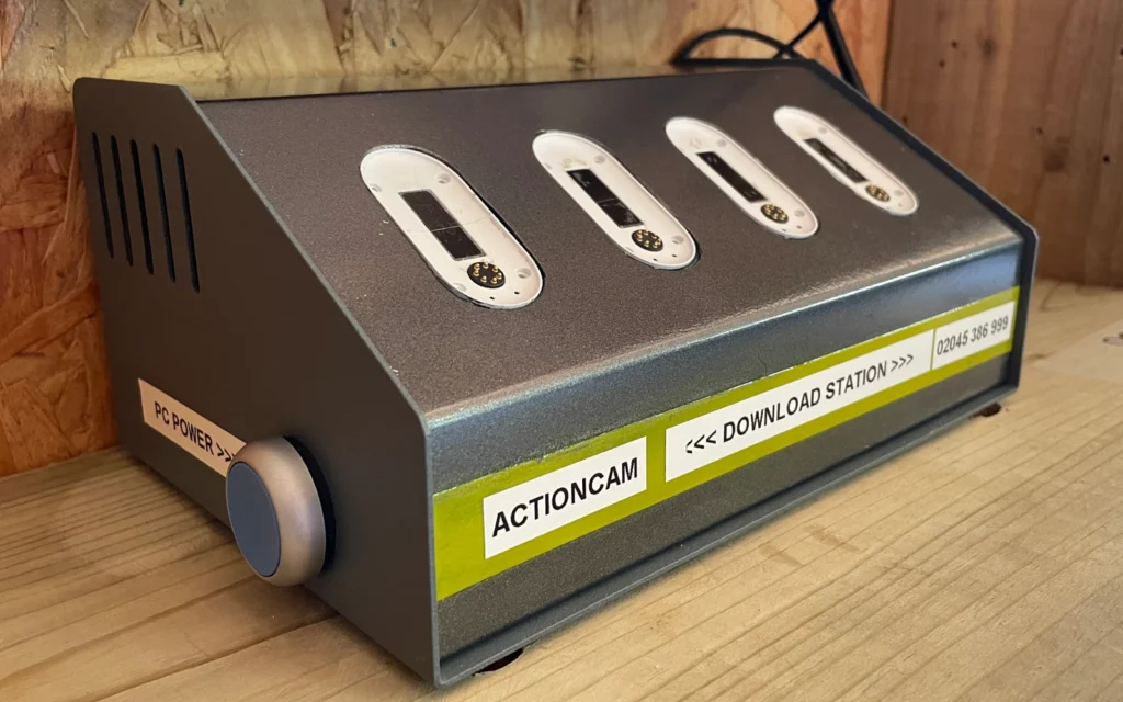 insta-360-headcam-download-station-closeup