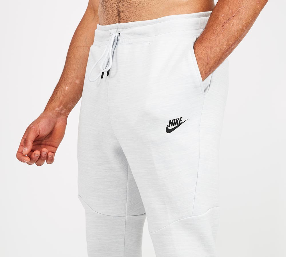 pure platinum nike tech fleece