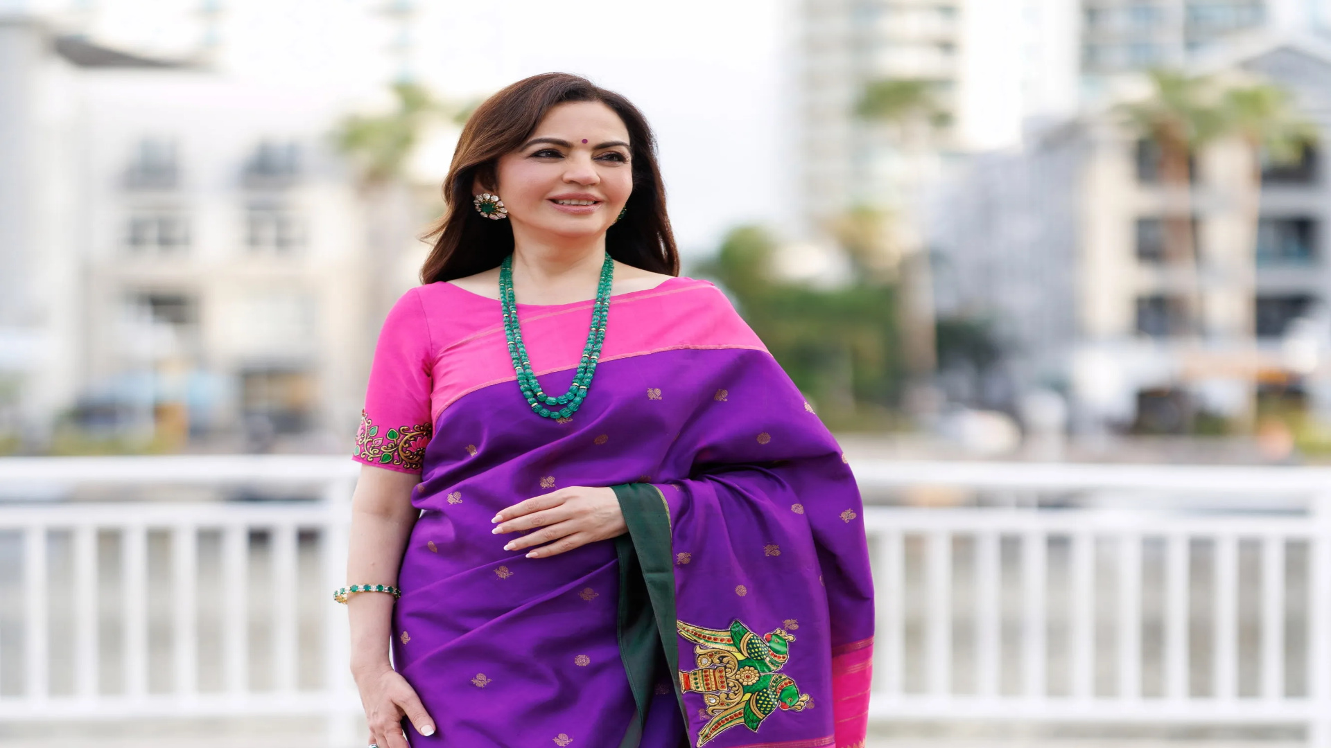 Nita Ambani's Kanchipuram sari was crafted using a unique weaving technique by a National Award-winning artisan