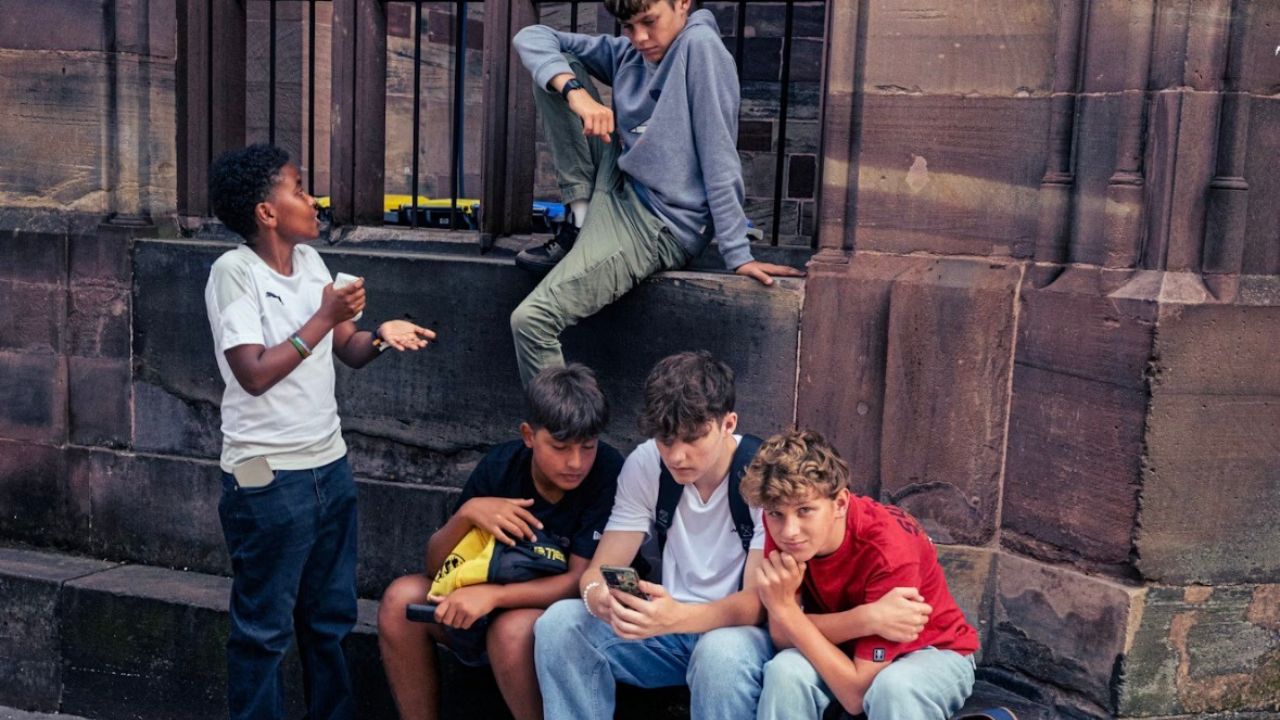 Parents think they know how kids use AI. They don't