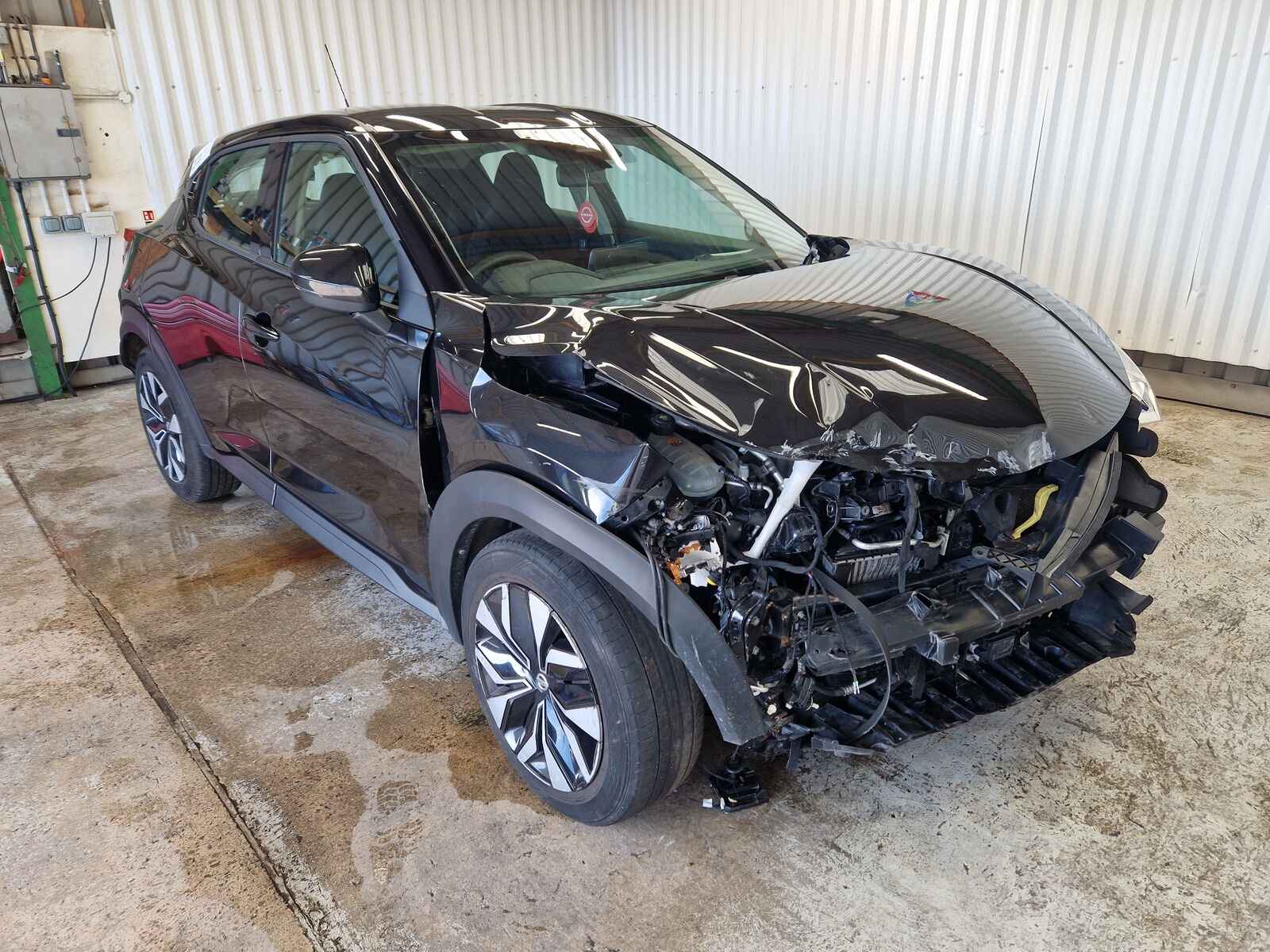 Breaking Vehicle
