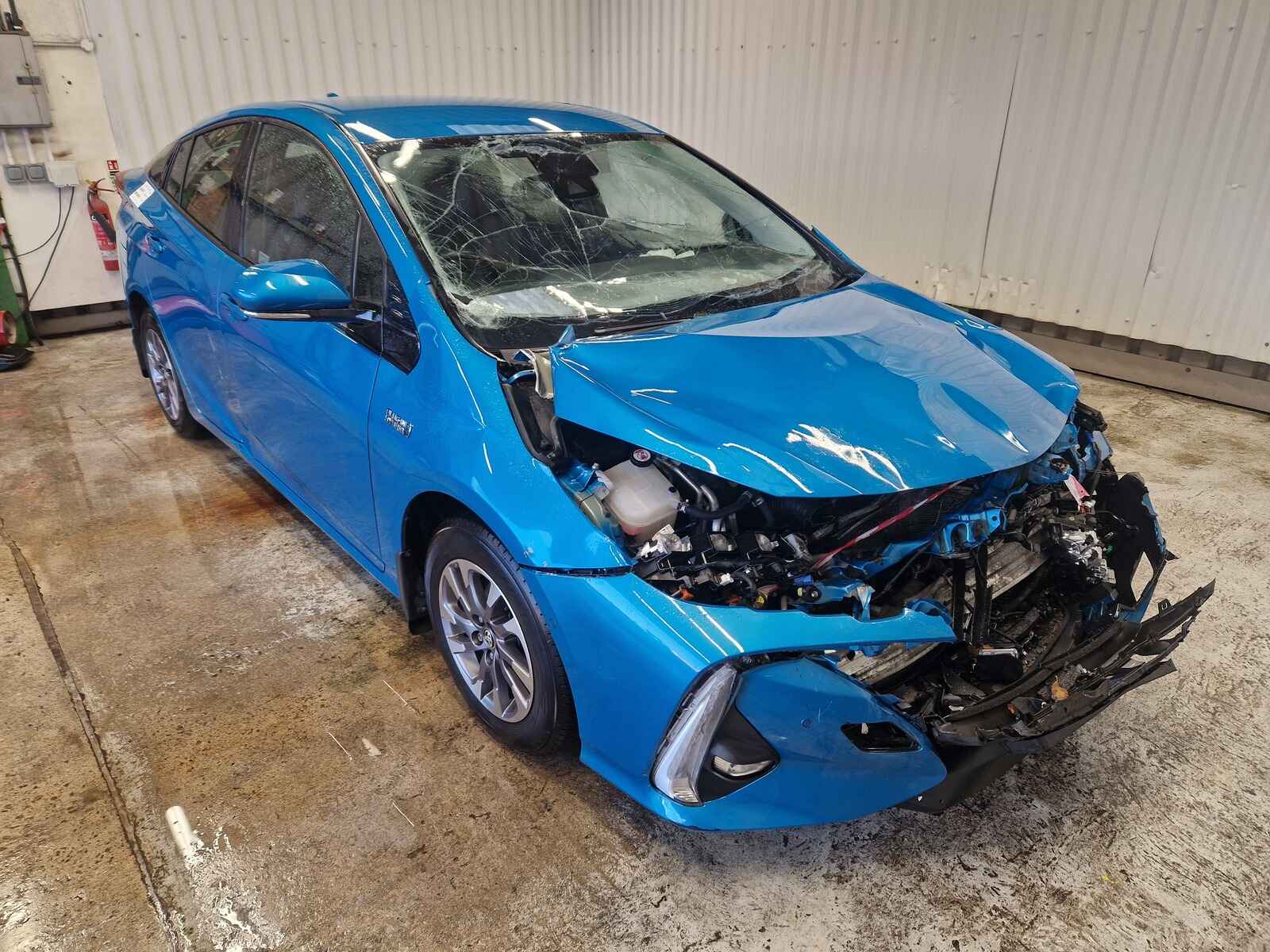 Breaking Vehicle